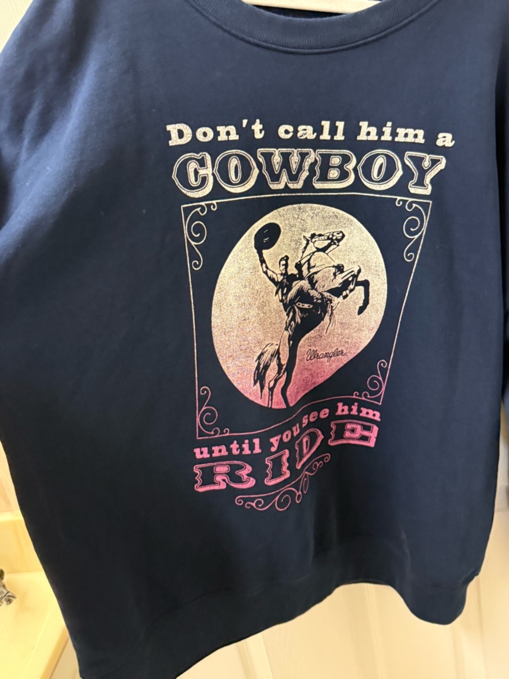 Wrangler Navy Blue Graphic Sweatshirt Mens Unisex L Cowboy Horse Rodeo - Picture 2 of 13